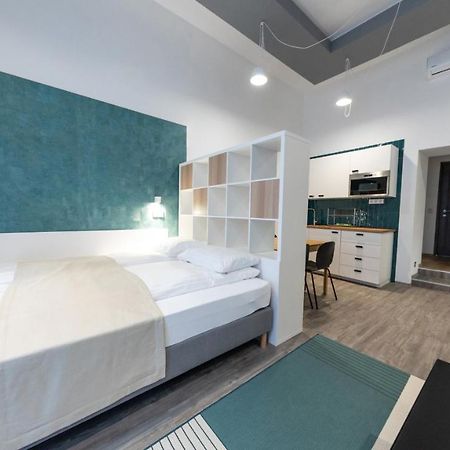 Bpr Downtown Gemstone Apartments บูดาเปสต์ ภายนอก รูปภาพ