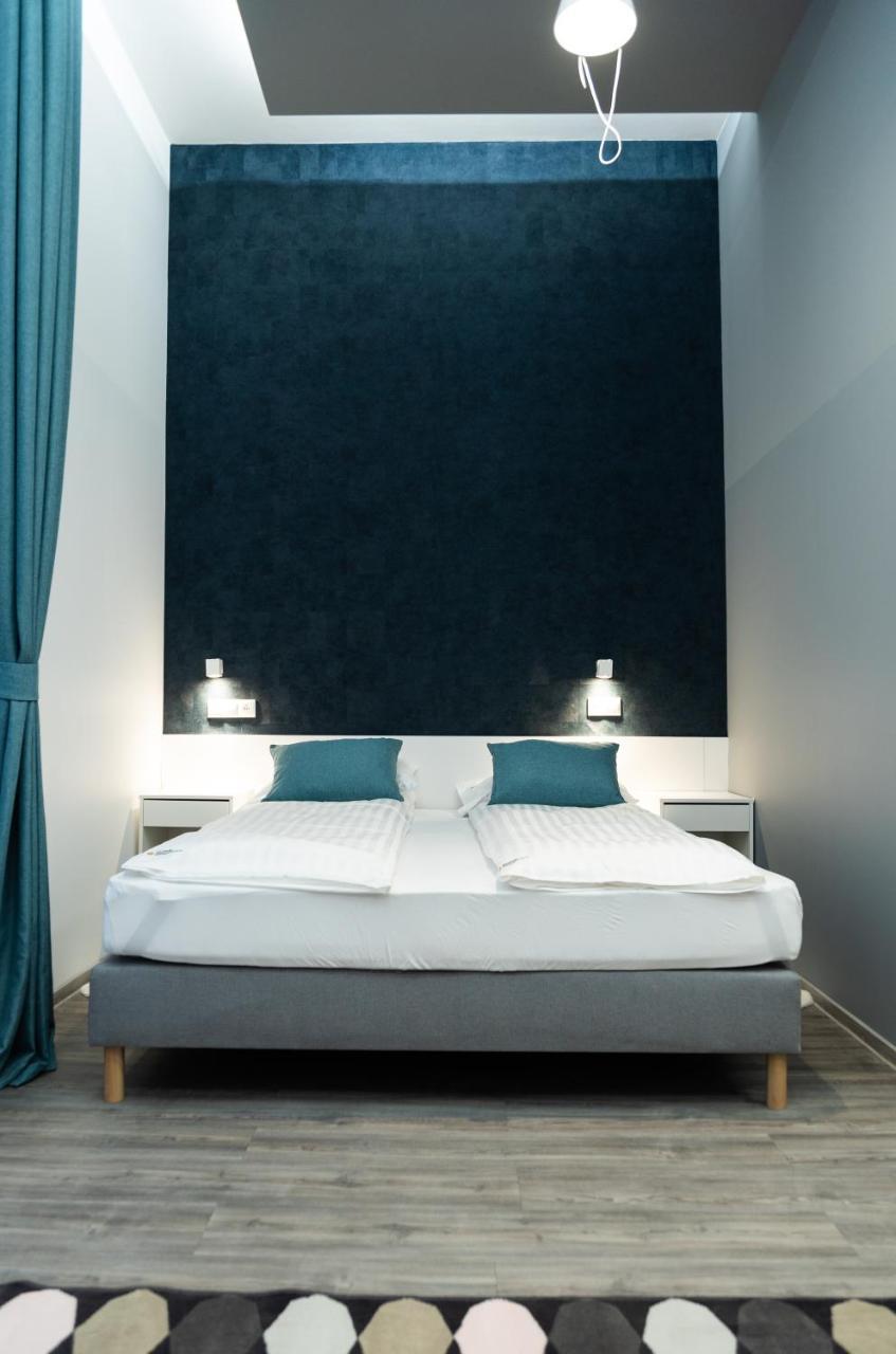 Bpr Downtown Gemstone Apartments บูดาเปสต์ ภายนอก รูปภาพ