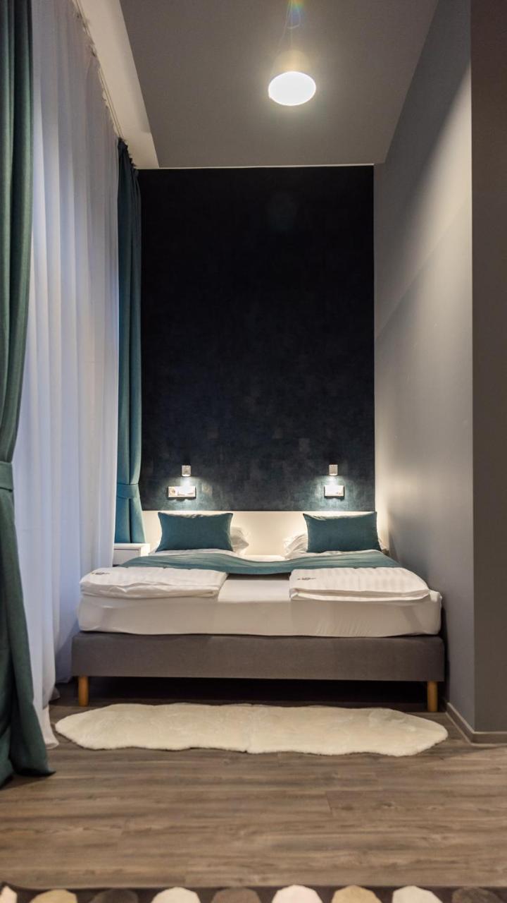 Bpr Downtown Gemstone Apartments บูดาเปสต์ ภายนอก รูปภาพ