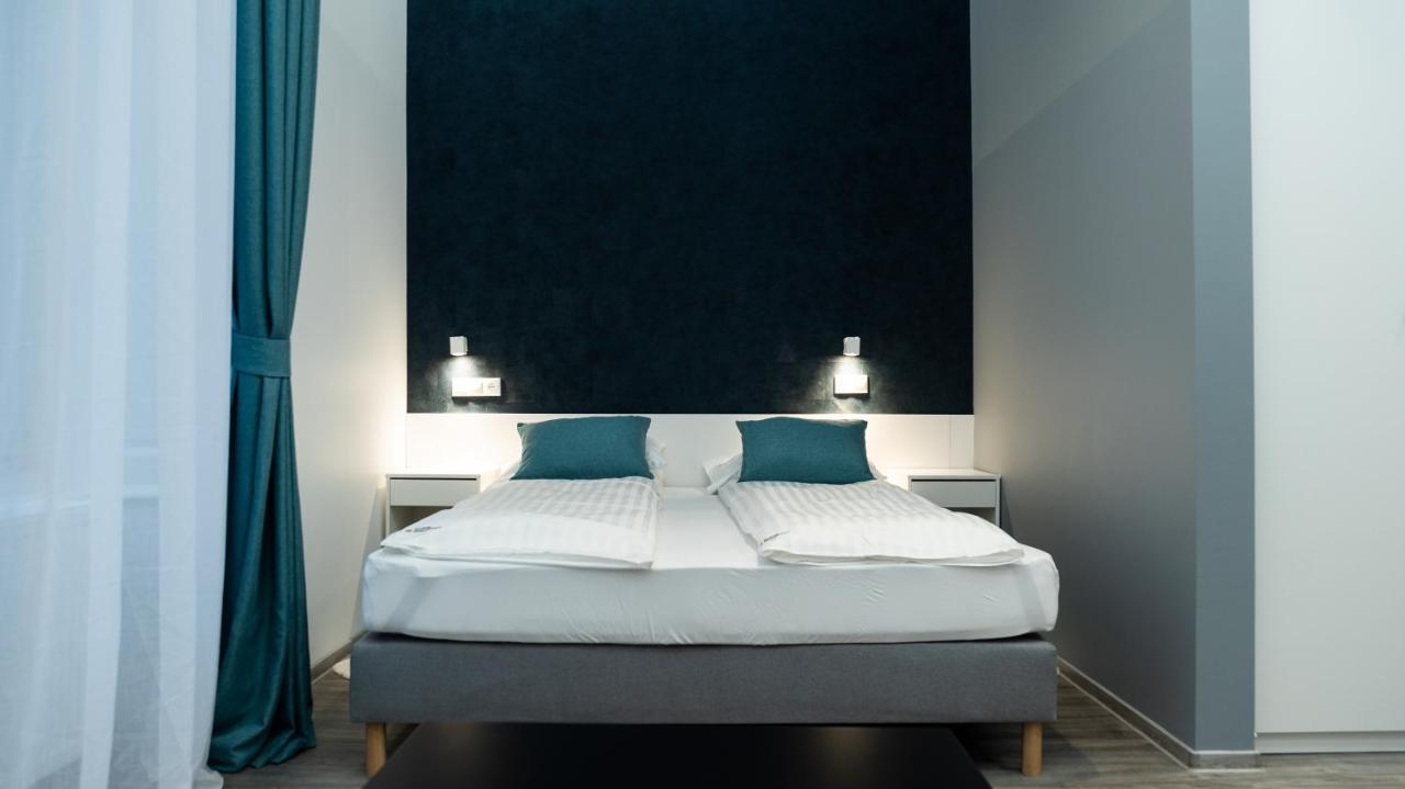 Bpr Downtown Gemstone Apartments บูดาเปสต์ ภายนอก รูปภาพ