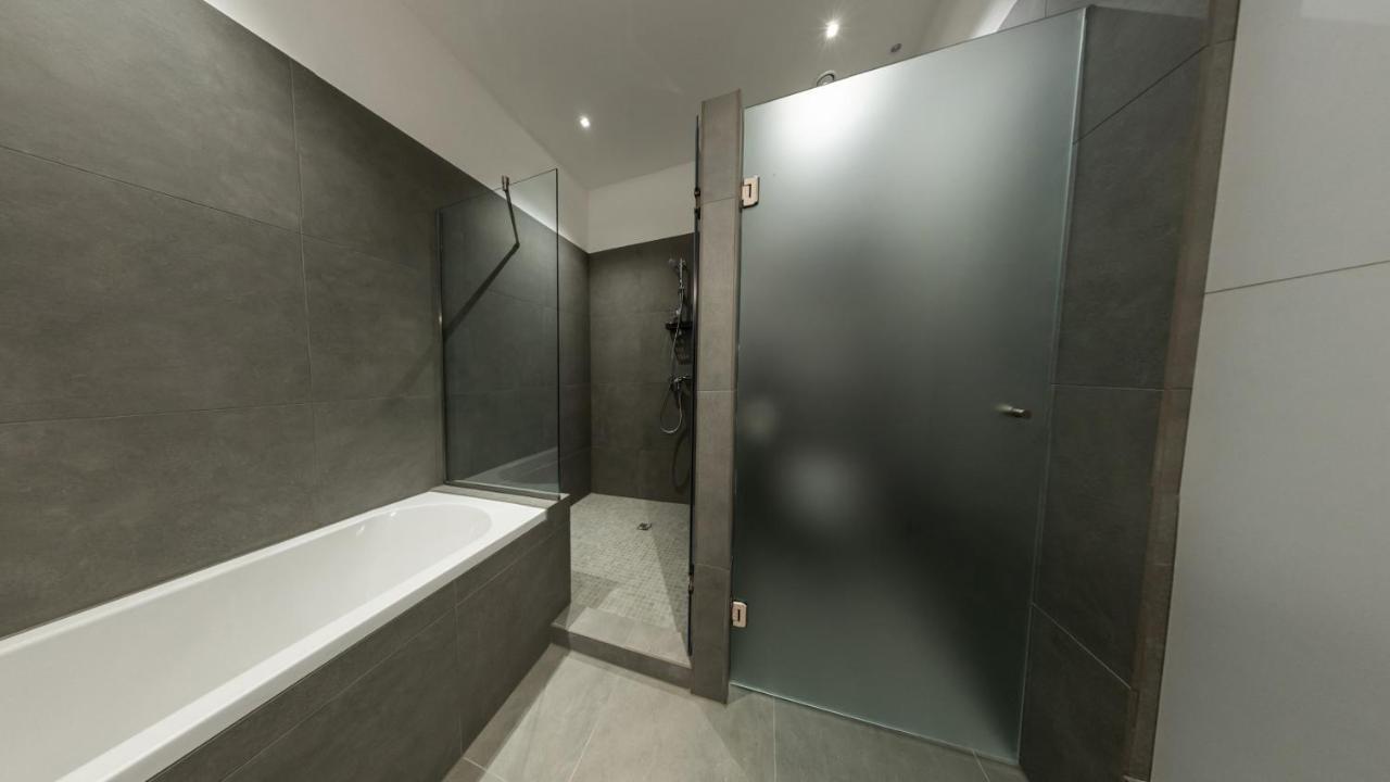 Bpr Downtown Gemstone Apartments บูดาเปสต์ ภายนอก รูปภาพ